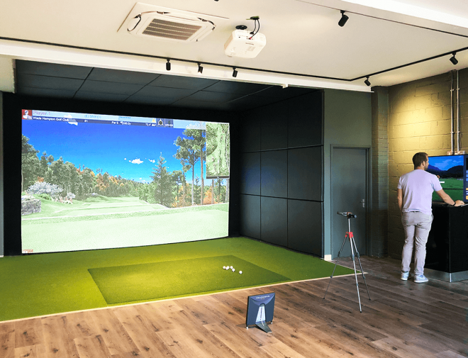 The Luxury of Faux Leather Panels for Your Golf Simulator